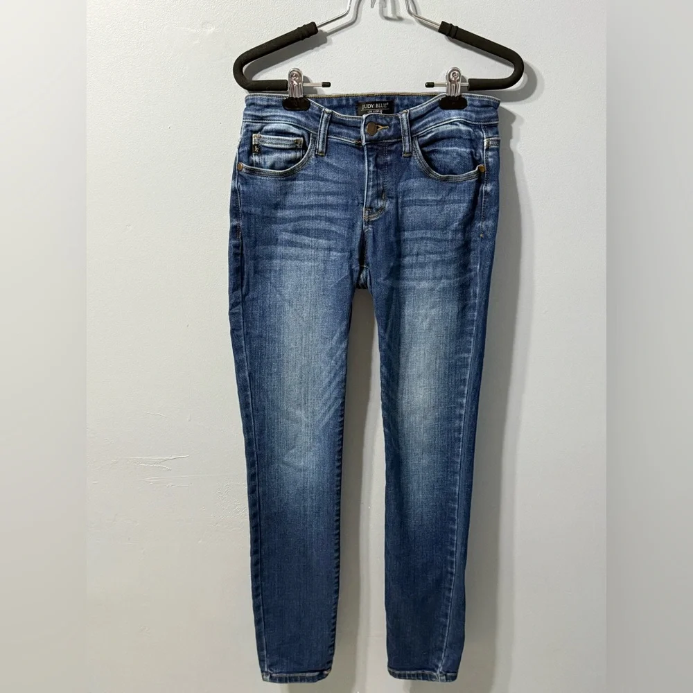 Judy Blue Ella‎ Mid Rise Hand Sand Classic Skinny Jeans Medium Wash Size 27 (5)
